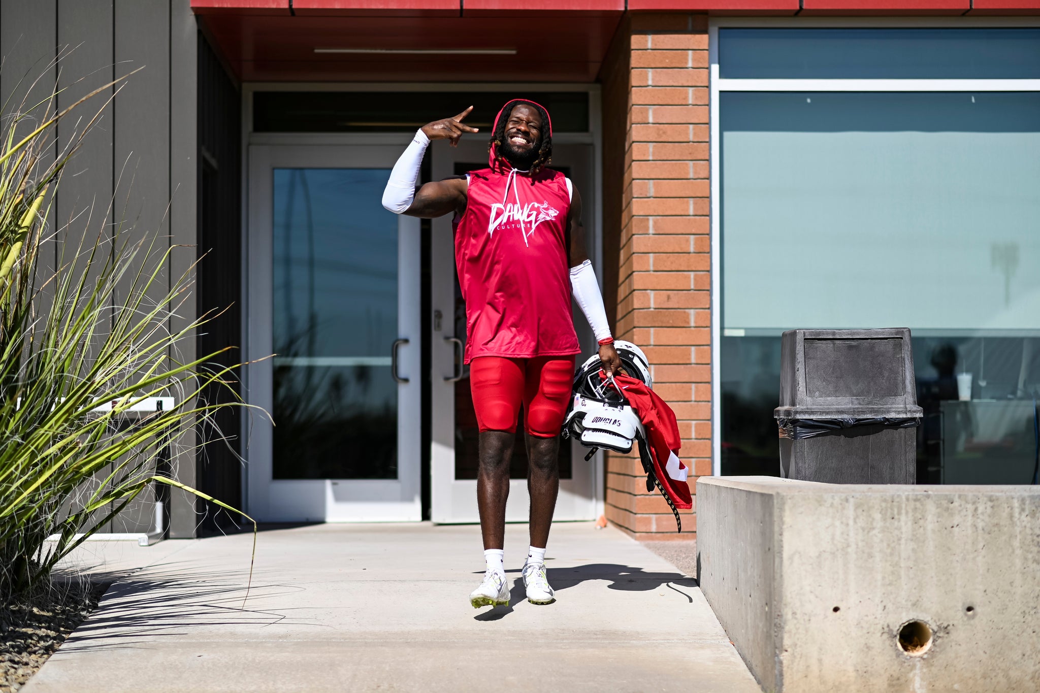 Men's DAWG Culture Sleeveless Hoodie